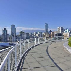 Отель King Suites Downtown Vancouver Канада, Ванкувер - отзывы, цены и фото номеров - забронировать отель King Suites Downtown Vancouver онлайн фото 2