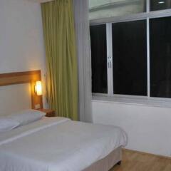 Suriwongse Hotel комната для гостей