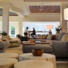 Отель Grand Cayman Marriott Beach Resort Каймановы острова, Севен-Майл-Бич - отзывы, цены и фото номеров - забронировать отель Grand Cayman Marriott Beach Resort онлайн интерьер отеля