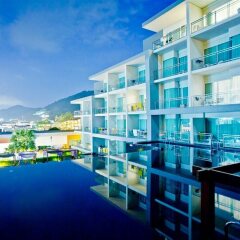 Отель Sugar Palm Grand Hillside балкон