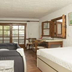 Отель Greenlea Beachfront Villa Spathies комната для гостей фото 2