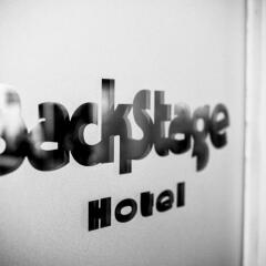 BackStage Hotel с домашними животными