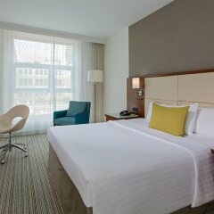Отель Courtyard by Marriott Berlin City Center комната для гостей фото 2