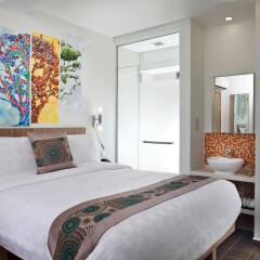 Hotel Clover The Arts комната для гостей фото 2
