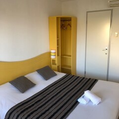 Отель CouettHotel Saint Jean dAngély Франция, Сен-Жан-д'Анжели - отзывы, цены и фото номеров - забронировать отель CouettHotel Saint Jean dAngély онлайн фото 2