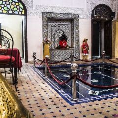 Отель Riad La Porte Du Bouregreg интерьер отеля