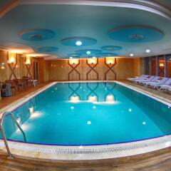 Liparis Resort Hotel & Spa бассейн
