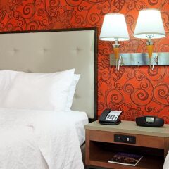 Отель Hampton Inn & Suites Columbus - Downtown США, Колумбус - отзывы, цены и фото номеров - забронировать отель Hampton Inn & Suites Columbus - Downtown онлайн сейф в номере