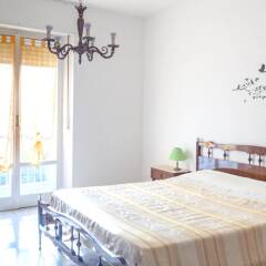 Апартаменты Apartment With 4 Bedrooms in Recanati, With Wonderful Mountain View, Enclosed Garden and Wifi - 8 km From the Beach Реканати комната для гостей фото 3