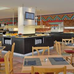 Отель Sol Katmandu Park & Resort питание