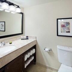 Embassy Suites Hotel Milpitas-Silicon Valley ванная фото 2