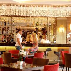 Grand Okan Hotel гостиничный бар