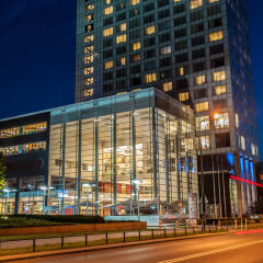 Hilton Warsaw Hotel & Convention Centre вид на фасад фото 3