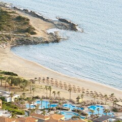 Отель Grecotel Olympia Oasis & Aqua Park пляж