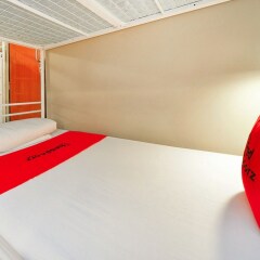RedDoorz Hostel near Chinatown MRT Сингапур комната для гостей фото 2