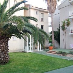 Отель Apartamentos Llevant фото 3