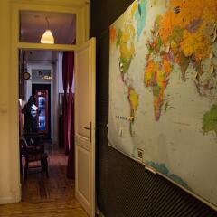 Отель Alfama Patio Hostel Португалия, Лиссабон - отзывы, цены и фото номеров - забронировать отель Alfama Patio Hostel онлайн интерьер отеля фото 2