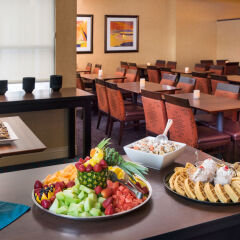 Отель Residence Inn by Marriott Las Vegas Hughes Center питание фото 3
