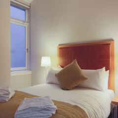 Отель PREMIER SUITES PLUS Glasgow George Square Великобритания, Глазго - отзывы, цены и фото номеров - забронировать отель PREMIER SUITES PLUS Glasgow George Square онлайн комната для гостей фото 3