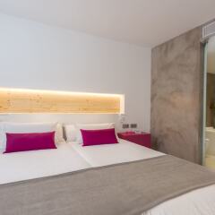 Отель One Ibiza Suites комната для гостей фото 2