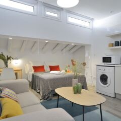 Отель NQN Aparts & Suites Испания, Мадрид - отзывы, цены и фото номеров - забронировать отель NQN Aparts & Suites онлайн комната для гостей фото 2