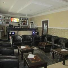 Отель Golf Le'Meridien Hotels Энугу гостиничный бар