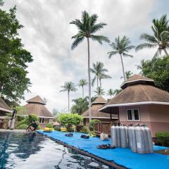 Отель Koh Tao Coral Grand Resort Таиланд, Остров Тау - отзывы, цены и фото номеров - забронировать отель Koh Tao Coral Grand Resort онлайн бассейн