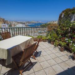 Отель Harbour View Host Family Bed and Breakfast с домашними животными