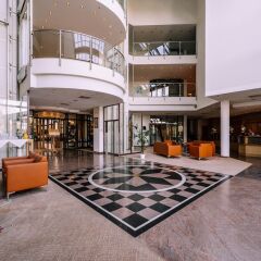 Grand Excelsior Hotel München Airport интерьер отеля