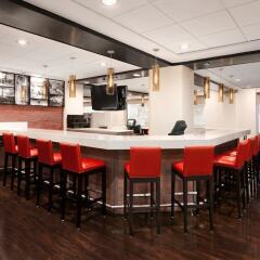 Отель Wyndham Boston Beacon Hill гостиничный бар