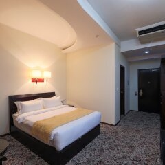 Отель Jannat Regency Бишкек сейф в номере