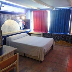 Отель Hostal Los Caracoles комната для гостей фото 4