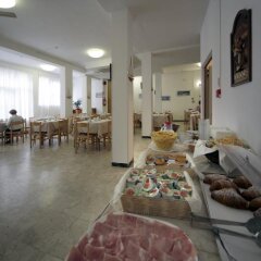Oxford Hotel Римини интерьер отеля