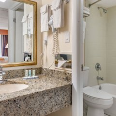 Quality Inn And Suites Riverfront in Palatka, United States of America from 106$, photos, reviews - zenhotels.com bathroom