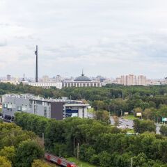 Гостиница Бизнес-апартаменты Holiday Славянский в Москве отзывы, цены и фото номеров - забронировать гостиницу Бизнес-апартаменты Holiday Славянский онлайн Москва балкон