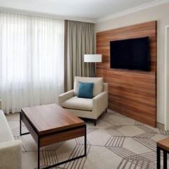 Отель Prague Marriott Hotel Чехия, Прага - 10 отзывов об отеле, цены и фото номеров - забронировать отель Prague Marriott Hotel онлайн комната для гостей фото 4