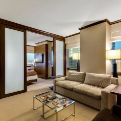Отель Luxury Suites International by Vdara США, Лас-Вегас - отзывы, цены и фото номеров - забронировать отель Luxury Suites International by Vdara онлайн комната для гостей фото 3