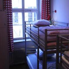 Castanea Old Town Hostel балкон