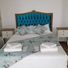 Отель Alacati Balbadem Otel Чешме сейф в номере