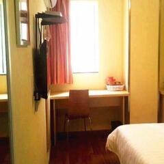 Отель 7 Days Inn Zhongshan Shiqi Daxin North Railway Station Branch Китай, Чжуншань - отзывы, цены и фото номеров - забронировать отель 7 Days Inn Zhongshan Shiqi Daxin North Railway Station Branch онлайн удобства в номере