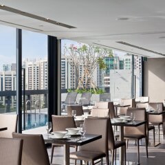 Отель Louis Kienne Serviced Residences питание фото 3