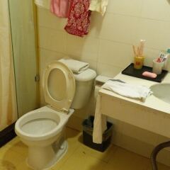 Отель Chengdu Home Inn - People's Park ванная