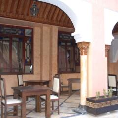 Отель Riad Marrakech House гостиничный бар