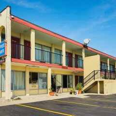 Отель Knights Inn Columbus