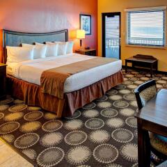 Отель Best Western Oceanfront - New Smyrna Beach комната для гостей