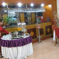 Van Hai Hotel гостиничный бар