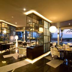 Отель Le Coral Hideaway Beyond Phuket питание фото 3