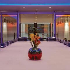 Leonardo Royal Hotel London Tower Bridge фитнесс-зал