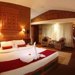 Отель Dhulikhel Lodge Resort Непал, Дхуликхел - отзывы, цены и фото номеров - забронировать отель Dhulikhel Lodge Resort онлайн сейф в номере