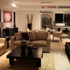 Отель Suites Malecon Cancun интерьер отеля